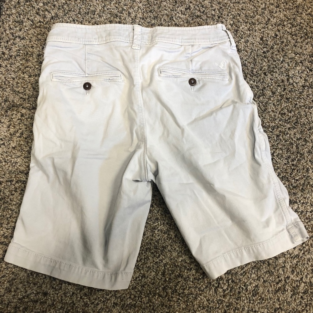 mens khaki shorts